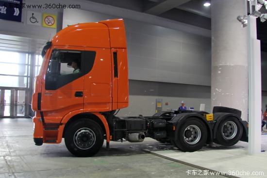 Stralis Hi-Way?z)N 4˾ӆُ_