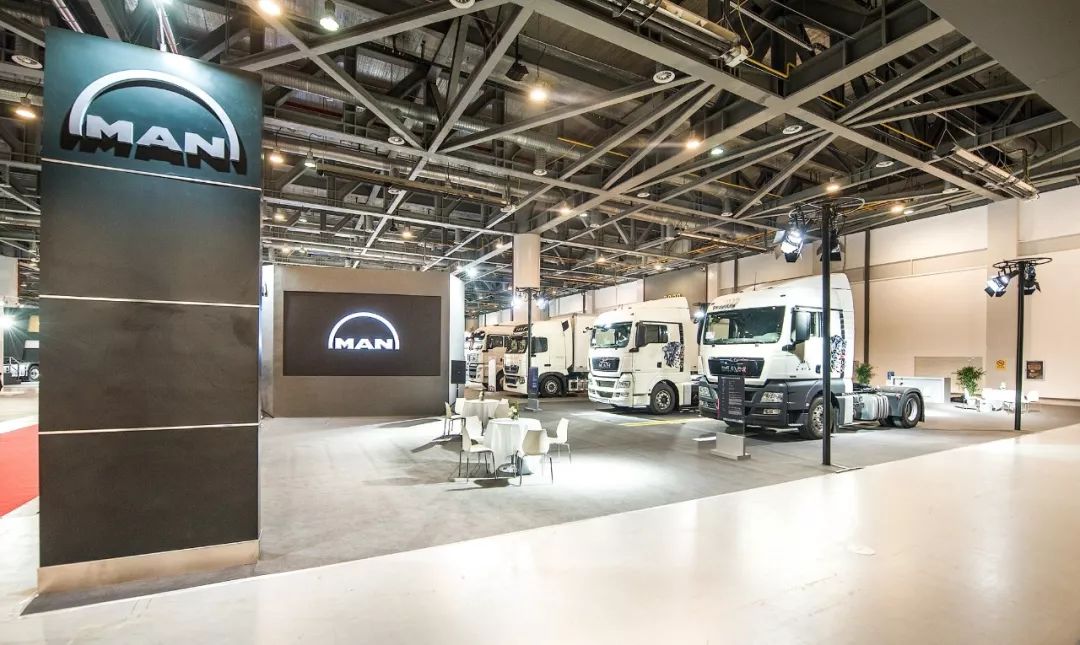 伯f(wn)ɿfb䲩[(hu) | MANηŴ