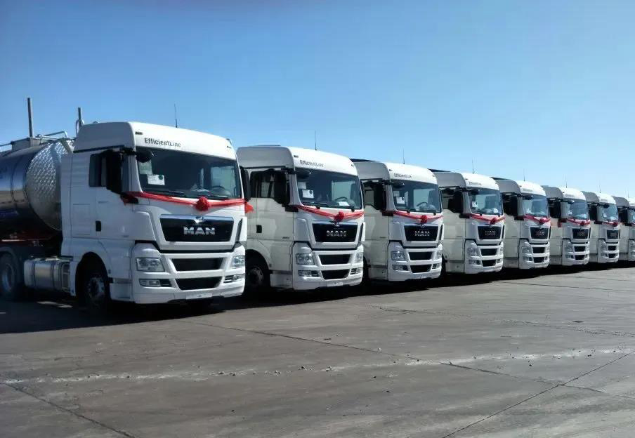 +혺 | {(sh)C